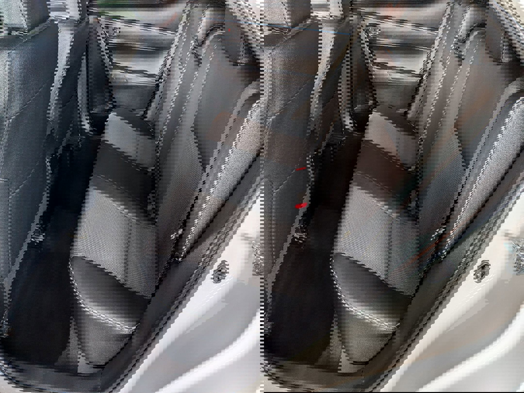 Used 2016 Toyota Corolla S image 26