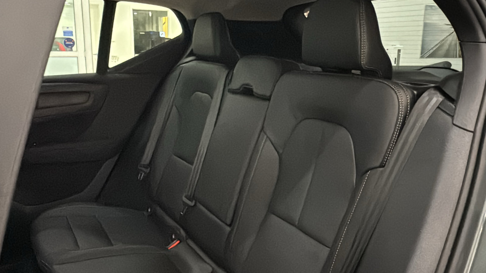 New 2026 Volvo XC40 B5 Plus w/ Protection Package Premier AWD/4WD image 26