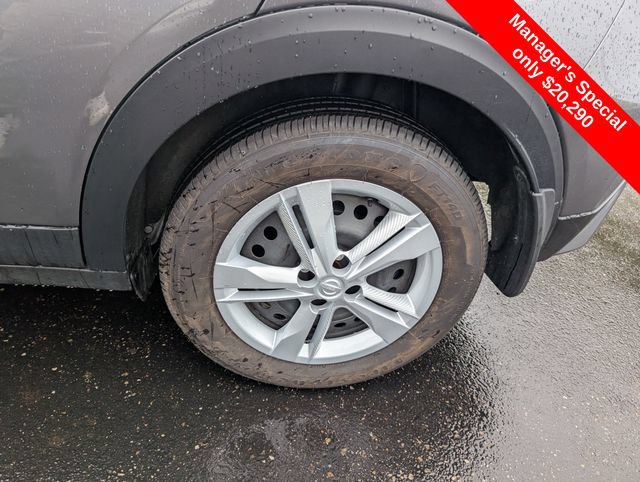 Certified 2025 Nissan Kicks Play S FWD image 25