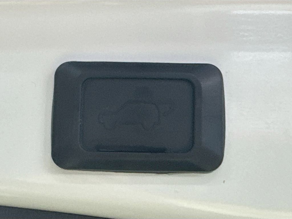 Used 2019 Toyota RAV4 XSE image 32