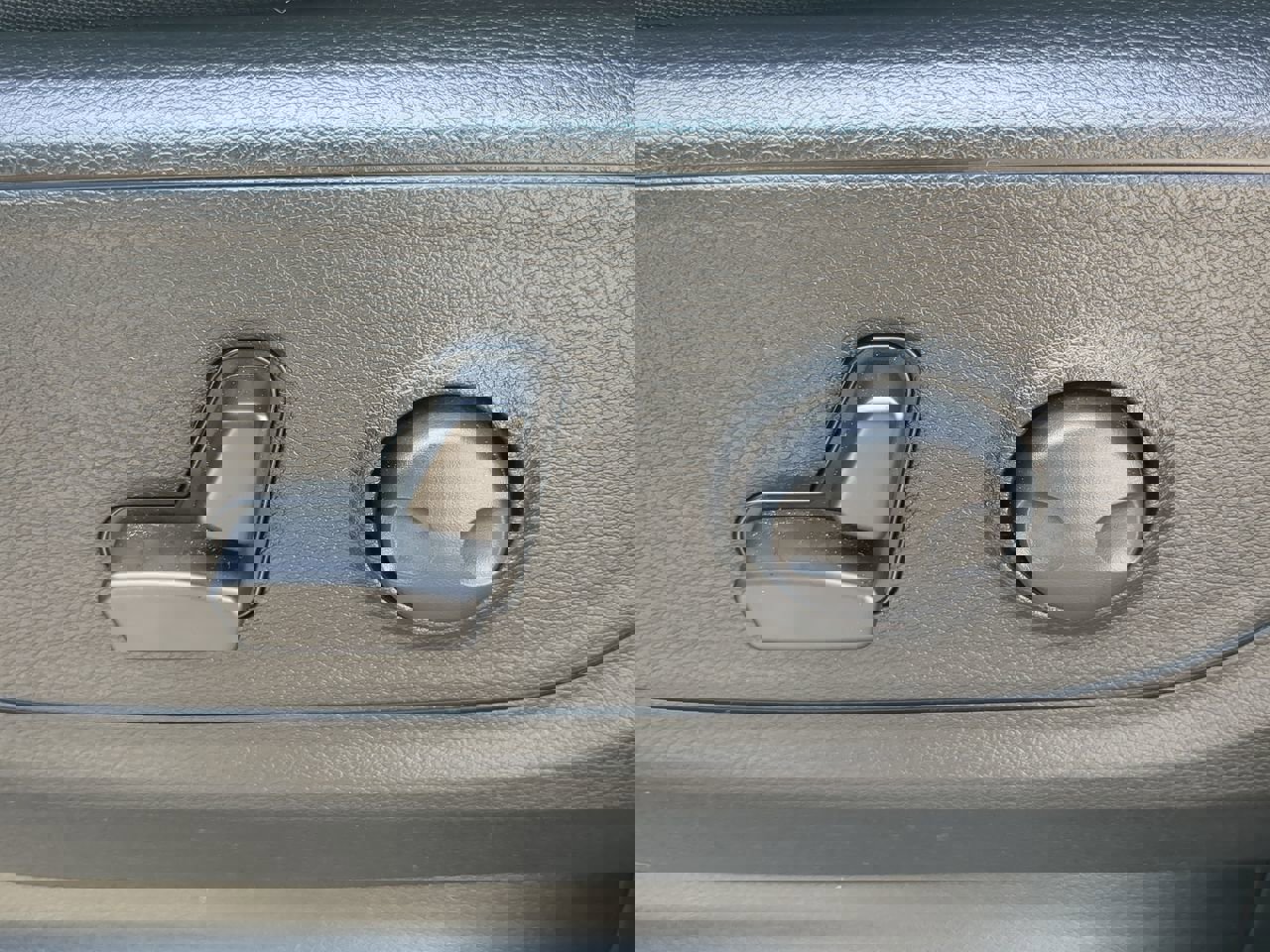 Certified 2025 RAM 1500 Big Horn image 29