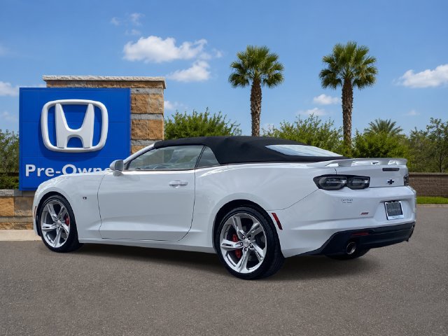 Used 2021 Chevrolet Camaro SS RWD image 4