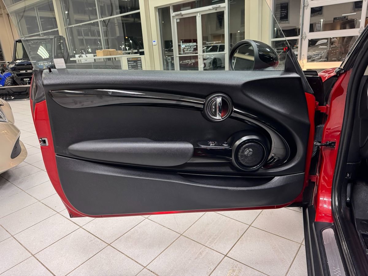 Used 2016 MINI Cooper S FWD image 13