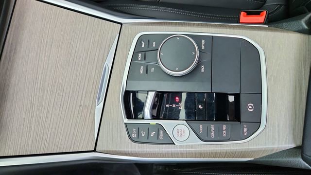 Used 2025 BMW 330i xDrive Sedan image 50