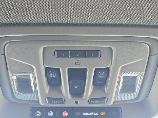 Used 2025 GMC Sierra 2500 Denali w/ Denali Reserve Package image 42