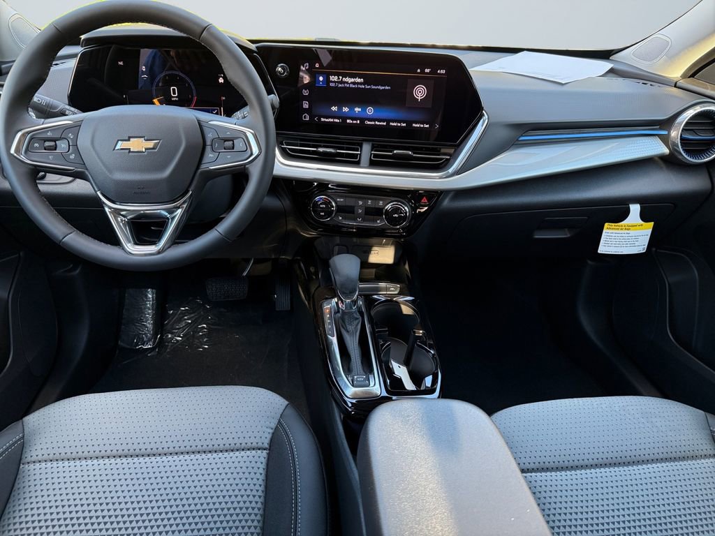 New 2026 Chevrolet Trax LT w/ Sunroof Package image 10