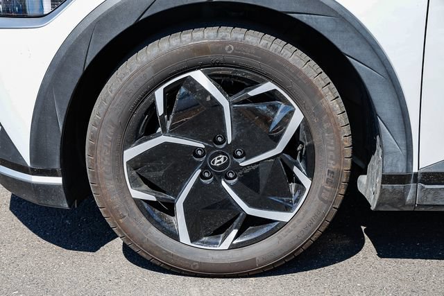 Certified 2024 Hyundai Ioniq 5 SEL RWD image 11