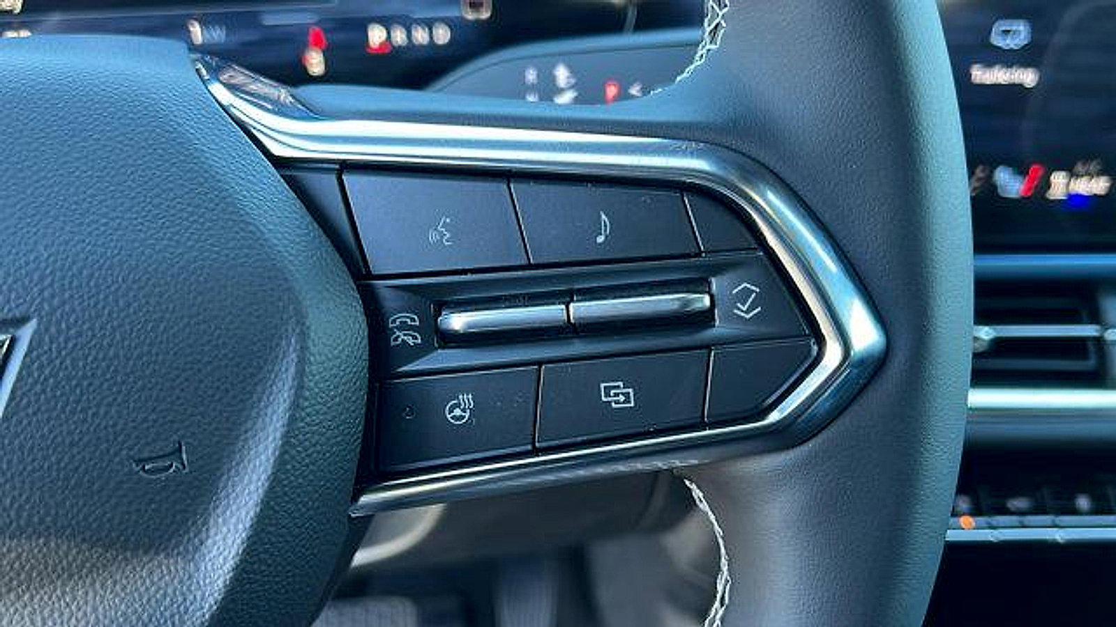 New 2026 Chevrolet Equinox EV LT image 24