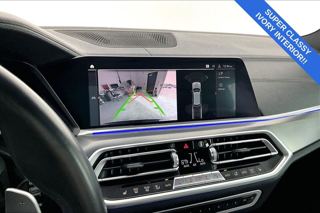 Used 2023 BMW X5 xDrive40i w/ M Sport Package image 30