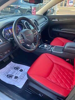 Used 2019 Chrysler 300 Touring w/ Driver Convenience Group image 24