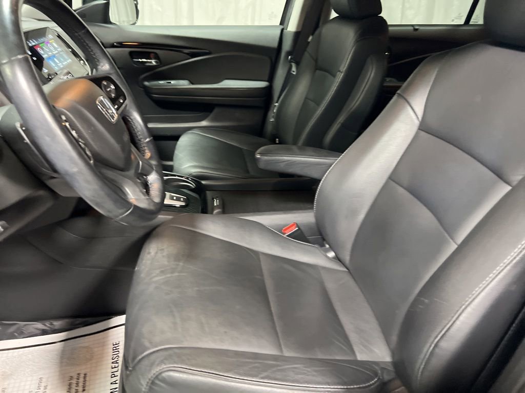 Used 2022 Honda Pilot Touring image 23