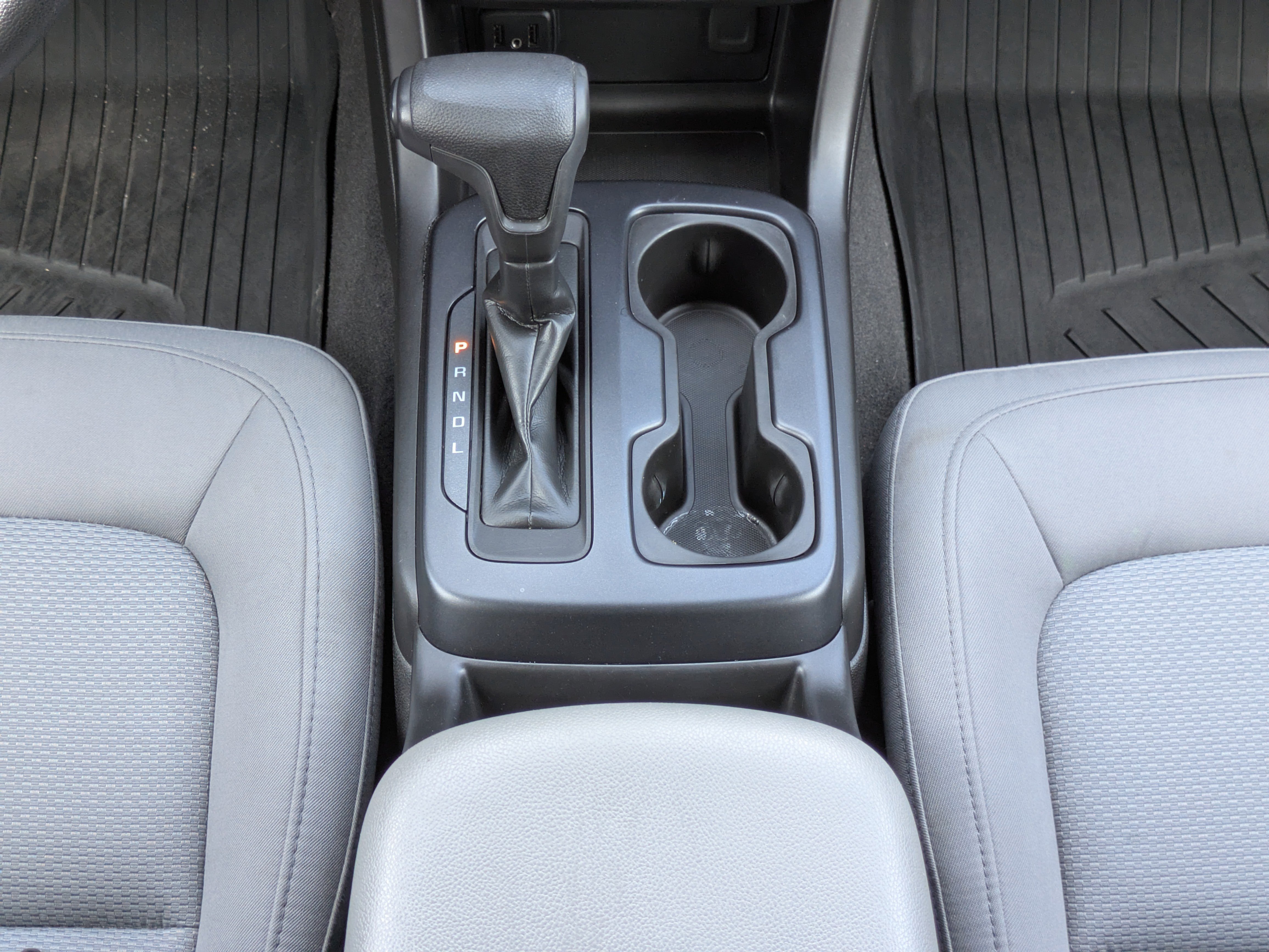 Used 2021 Chevrolet Colorado W/T w/ Custom Special Edition image 6