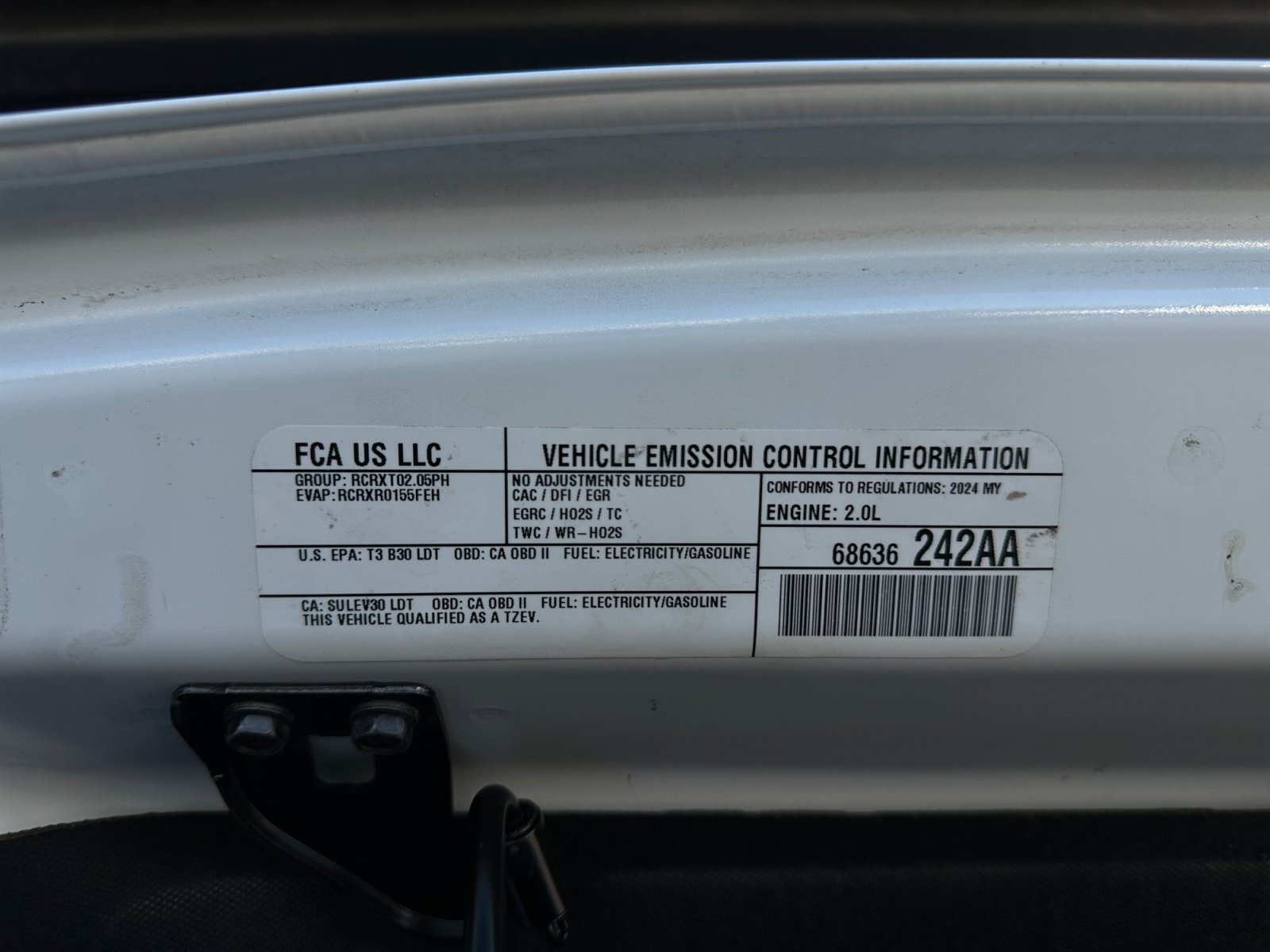 Used 2024 Jeep Wrangler Unlimited AWD/4WD image 25