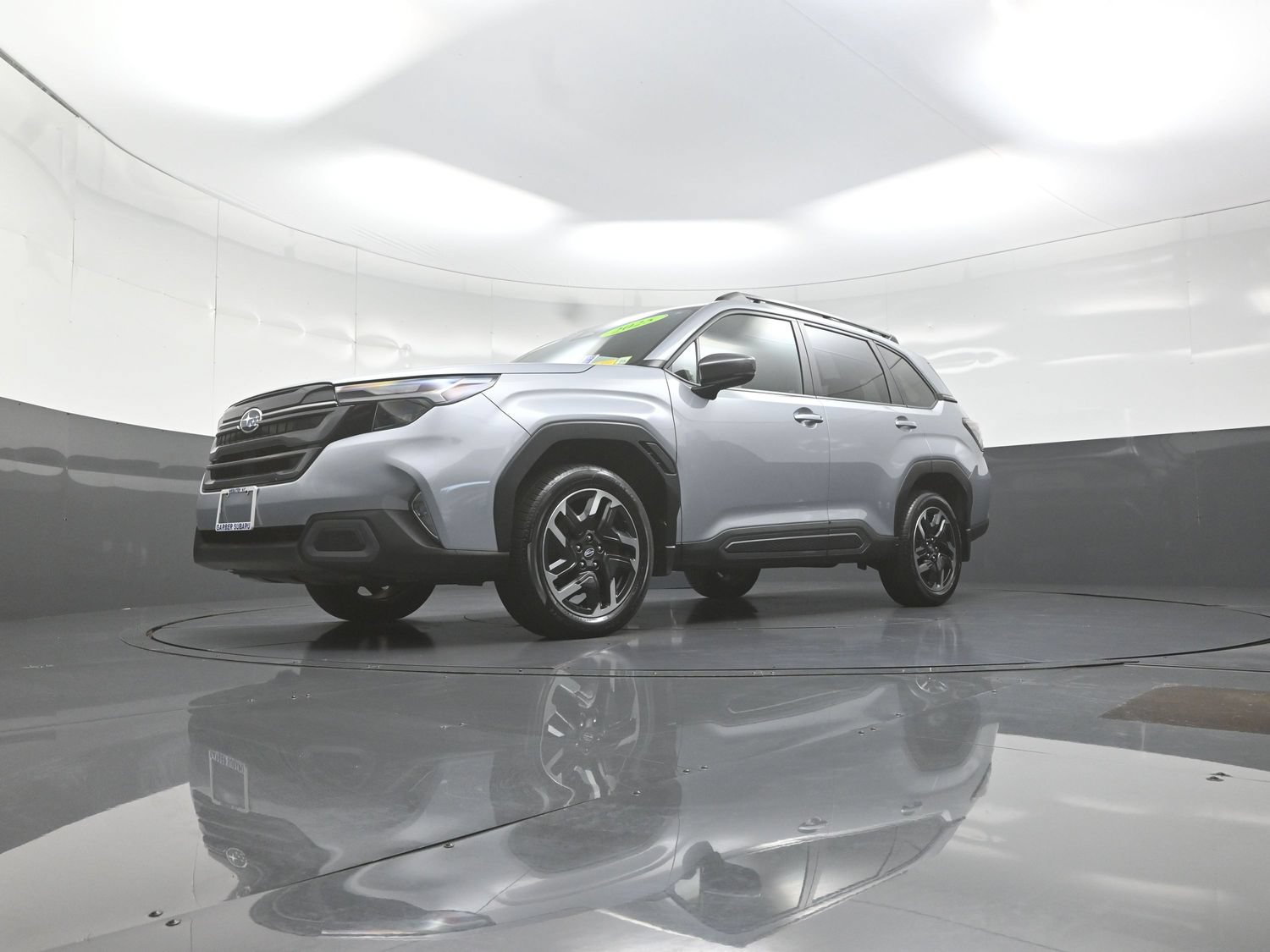 Used 2025 Subaru Forester Limited AWD/4WD image 11