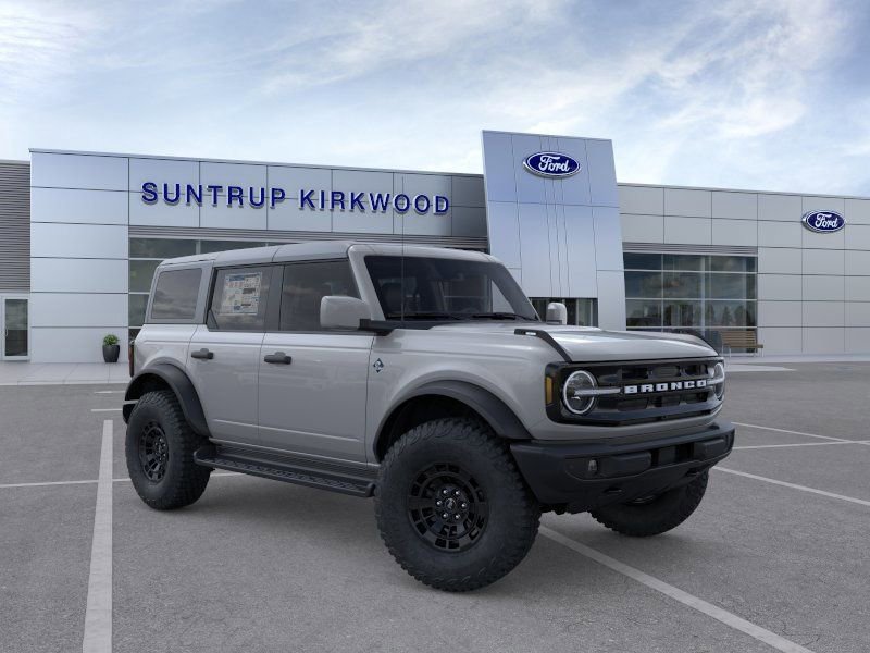 New 2026 Ford Bronco Outer Banks AWD/4WD image 9