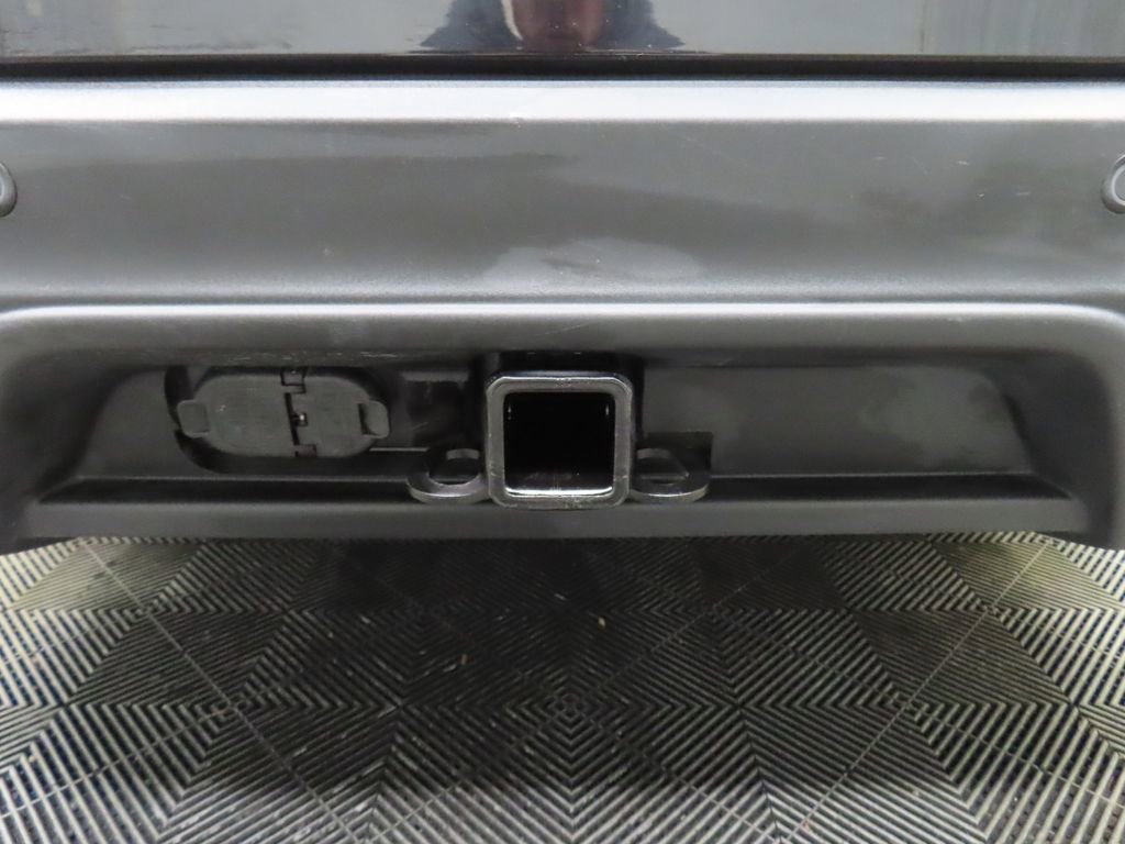 Used 2024 Ford Explorer ST w/ Technology Package AWD/4WD image 40