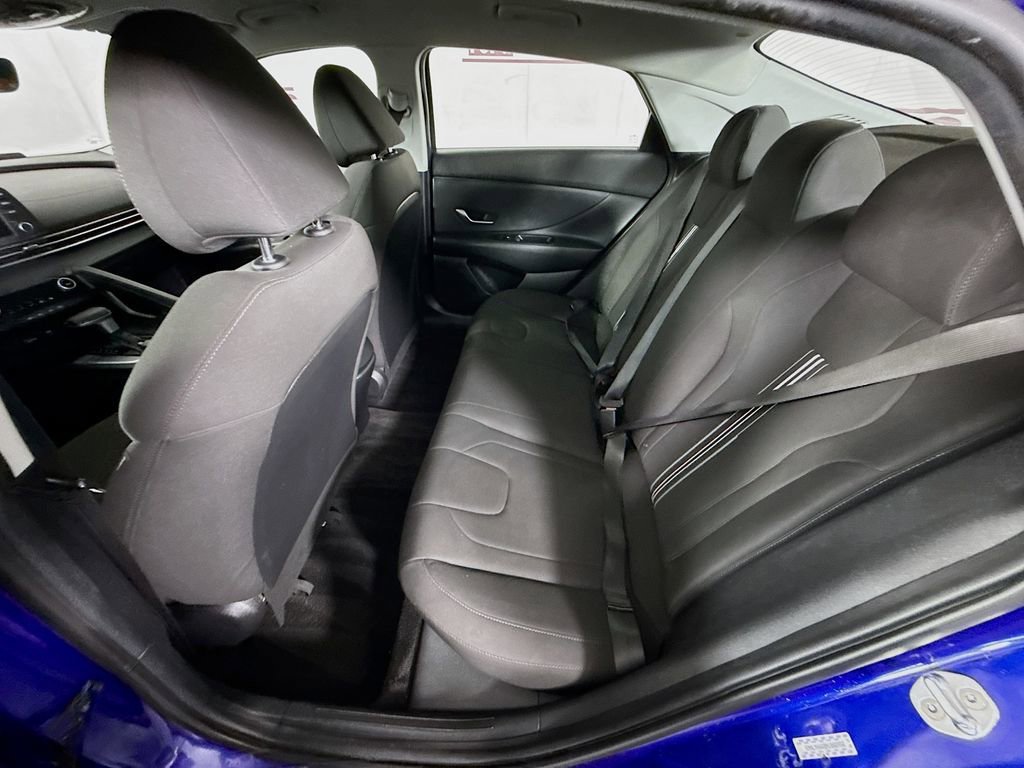 Certified 2021 Hyundai Elantra SEL image 26