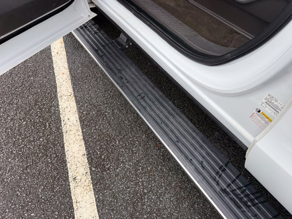Used 2019 Ford Expedition Limited RWD image 13