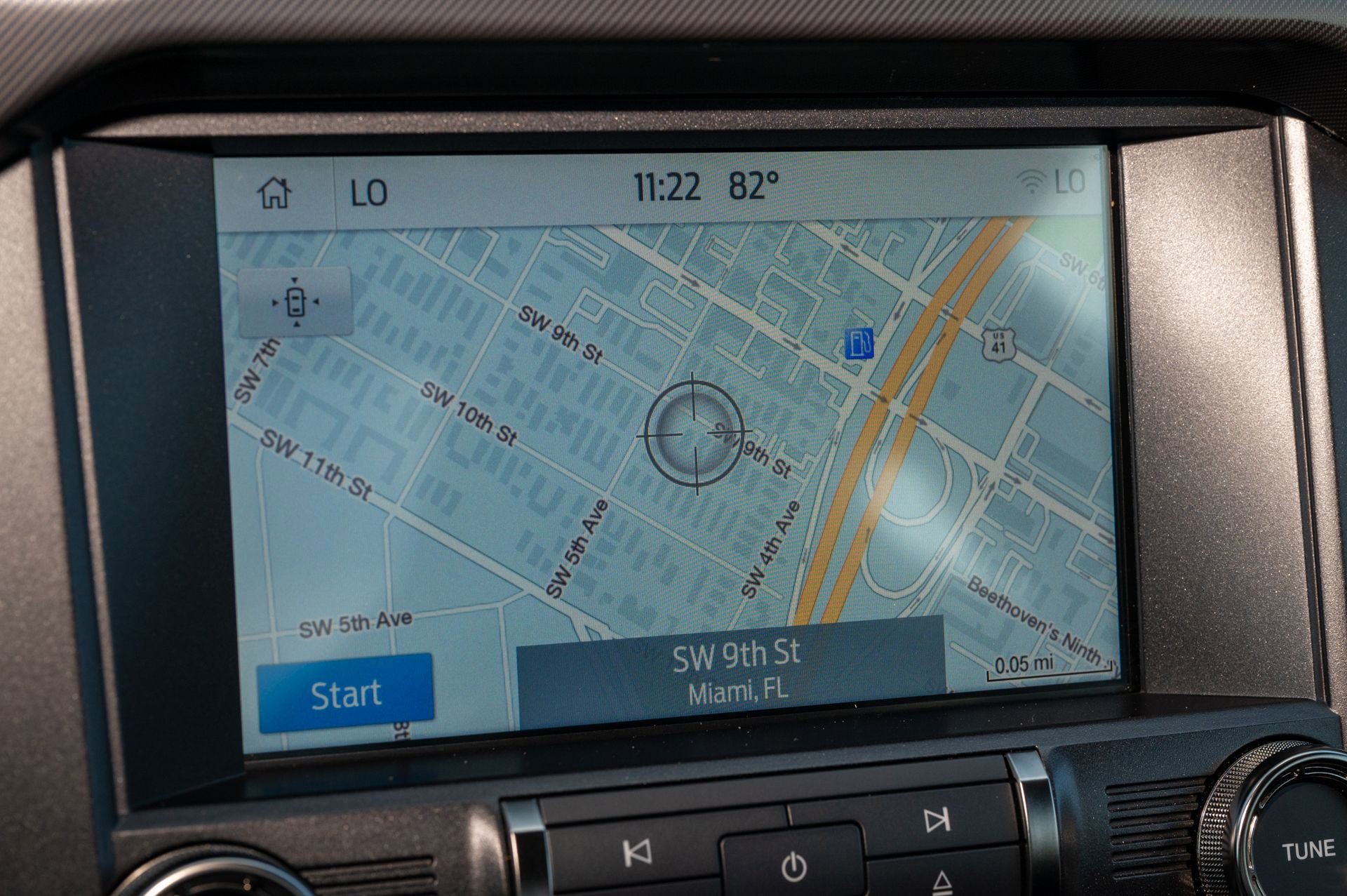 Used 2022 Ford Mustang Shelby GT500 w/ Technology Package image 28