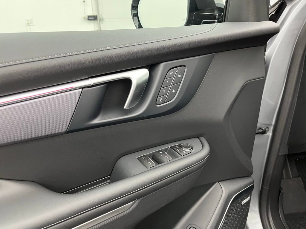 New 2026 Buick Enclave Sport Touring w/ Power Package image 19