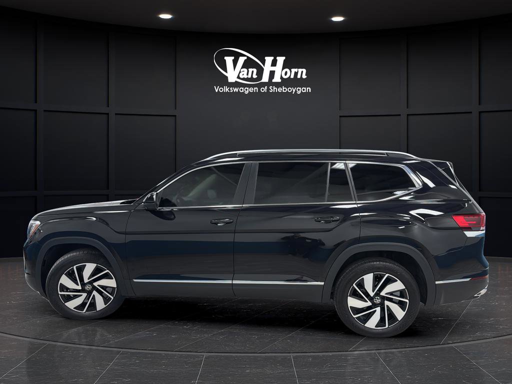 Used 2025 Volkswagen Atlas SEL AWD/4WD image 6