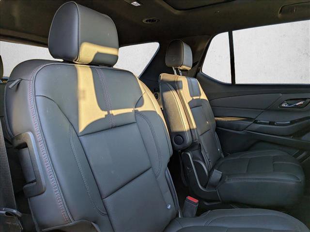 Used 2023 Chevrolet Traverse RS image 22