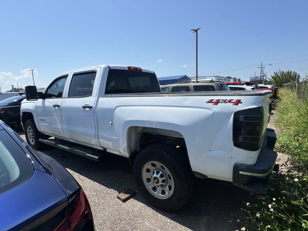 Used 2019 Chevrolet Silverado 2500 W/T w/ WT Convenience Package AWD/4WD image 10