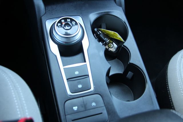 Used 2022 Ford Escape SE w/ Cold Weather Package image 28