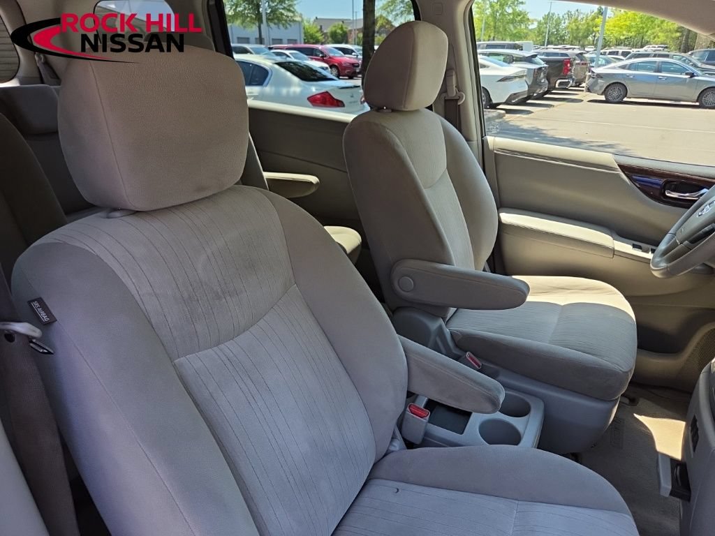 Used 2017 Nissan Quest SV FWD image 34