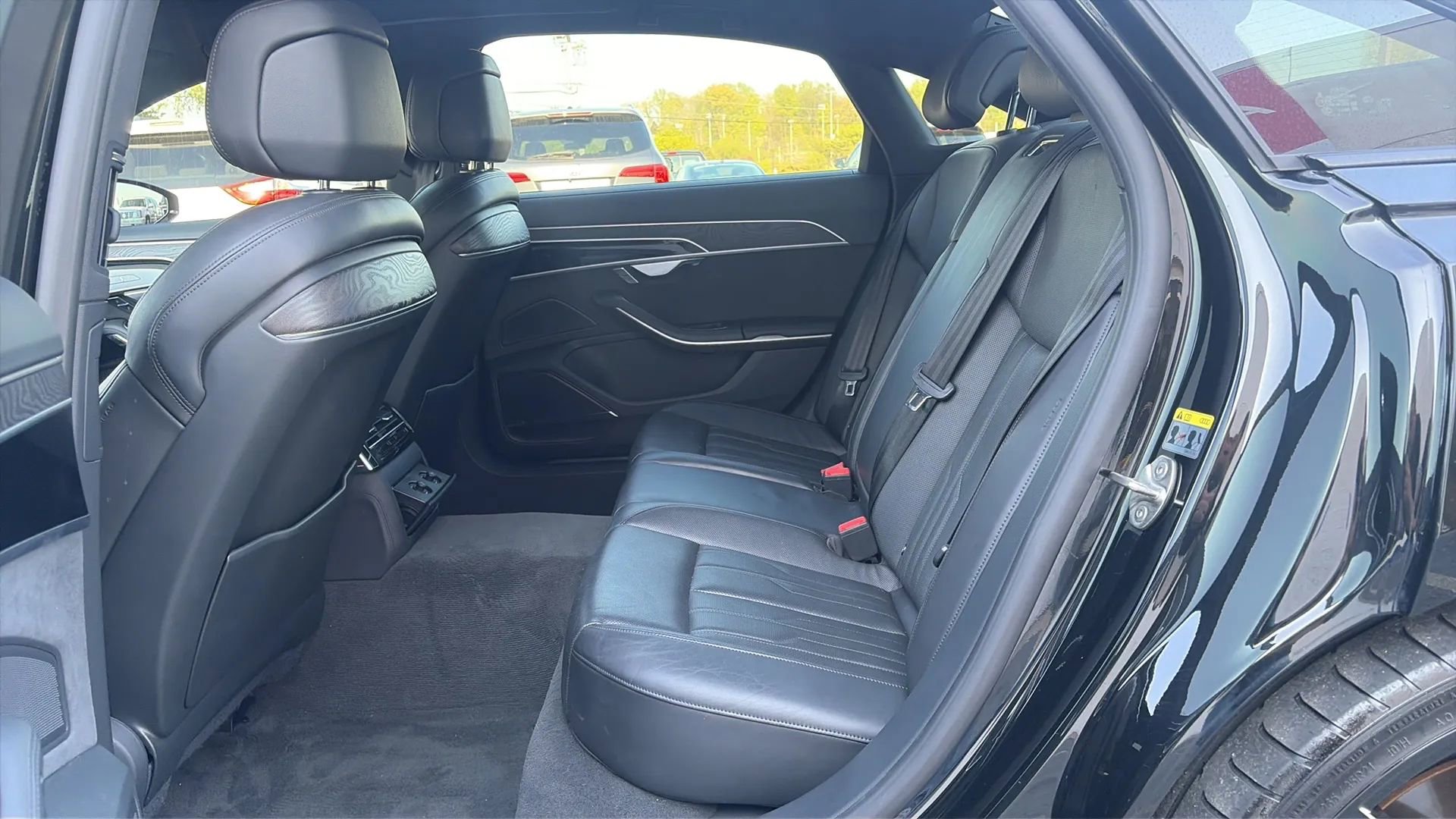 Used 2022 Audi A8 L 3.0T w/ Executive Package AWD/4WD image 58