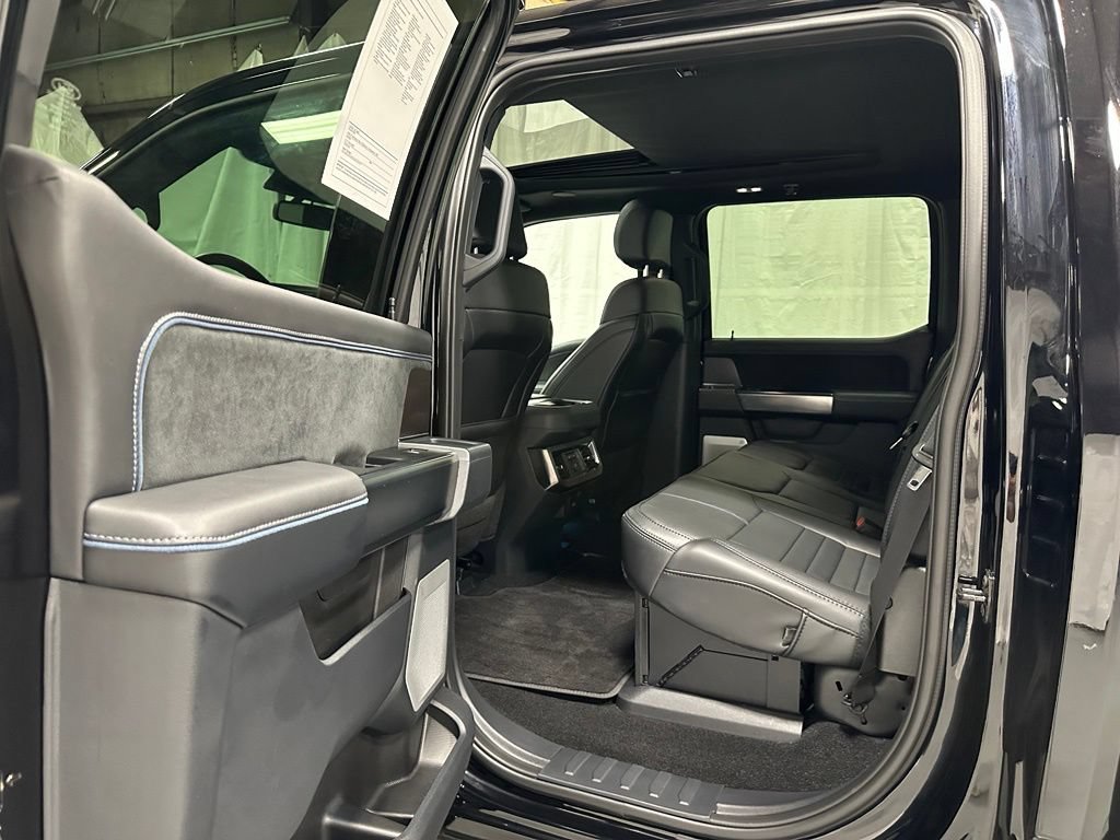 Used 2026 Ford F250 Platinum AWD/4WD image 42