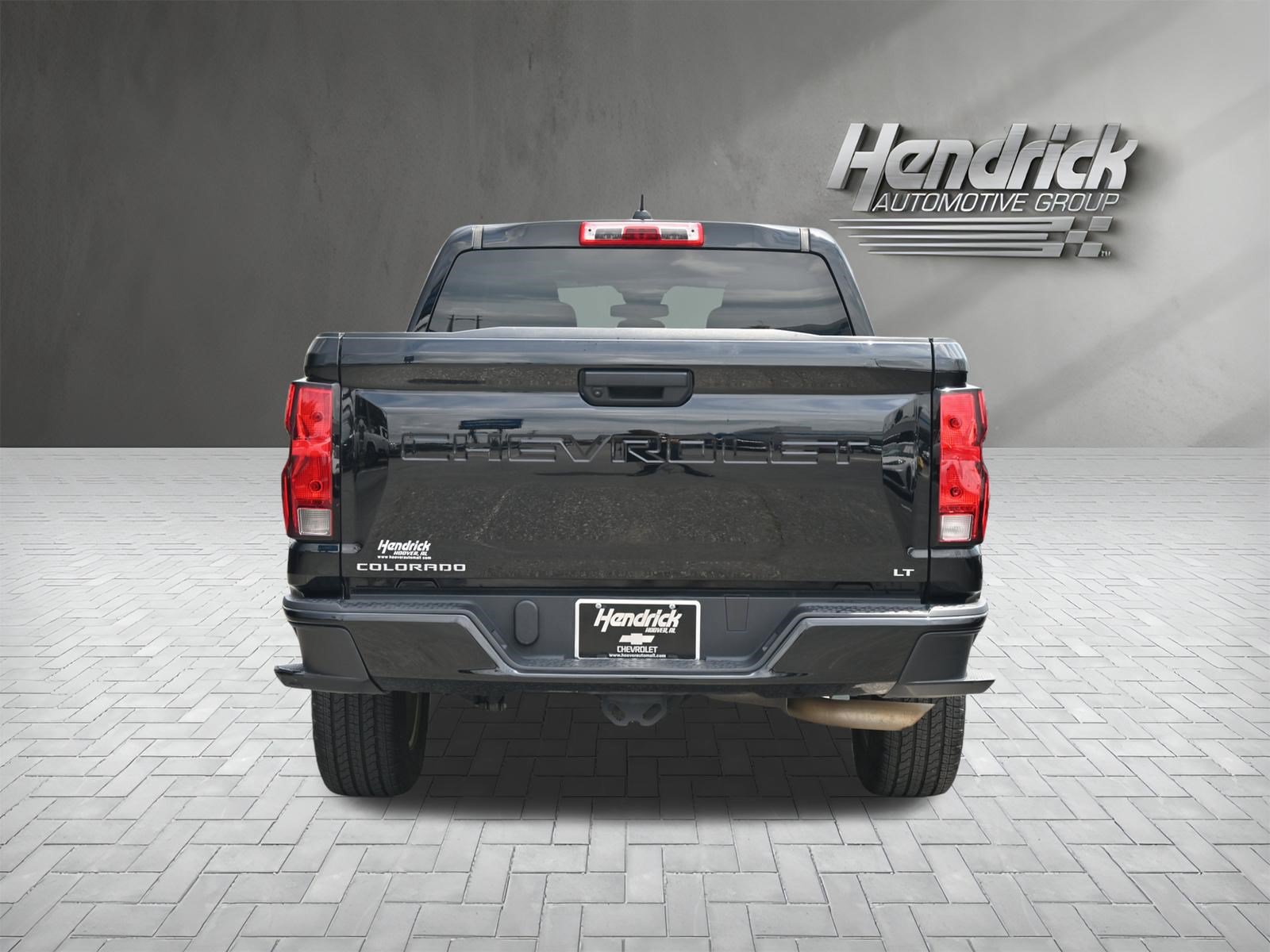 Used 2024 Chevrolet Colorado LT AWD/4WD image 9