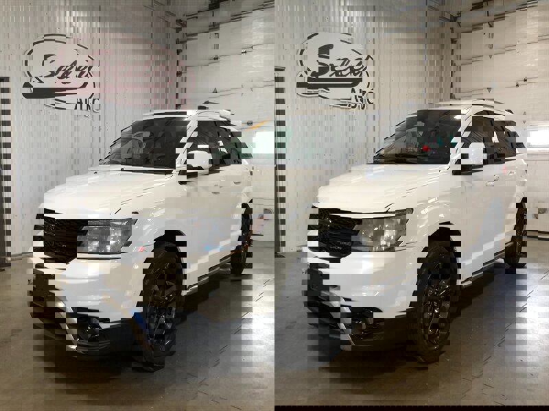 Used 2020 Dodge Journey Crossroad image 2