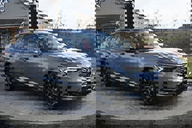 Used 2024 Acura Integra A-Spec image 3