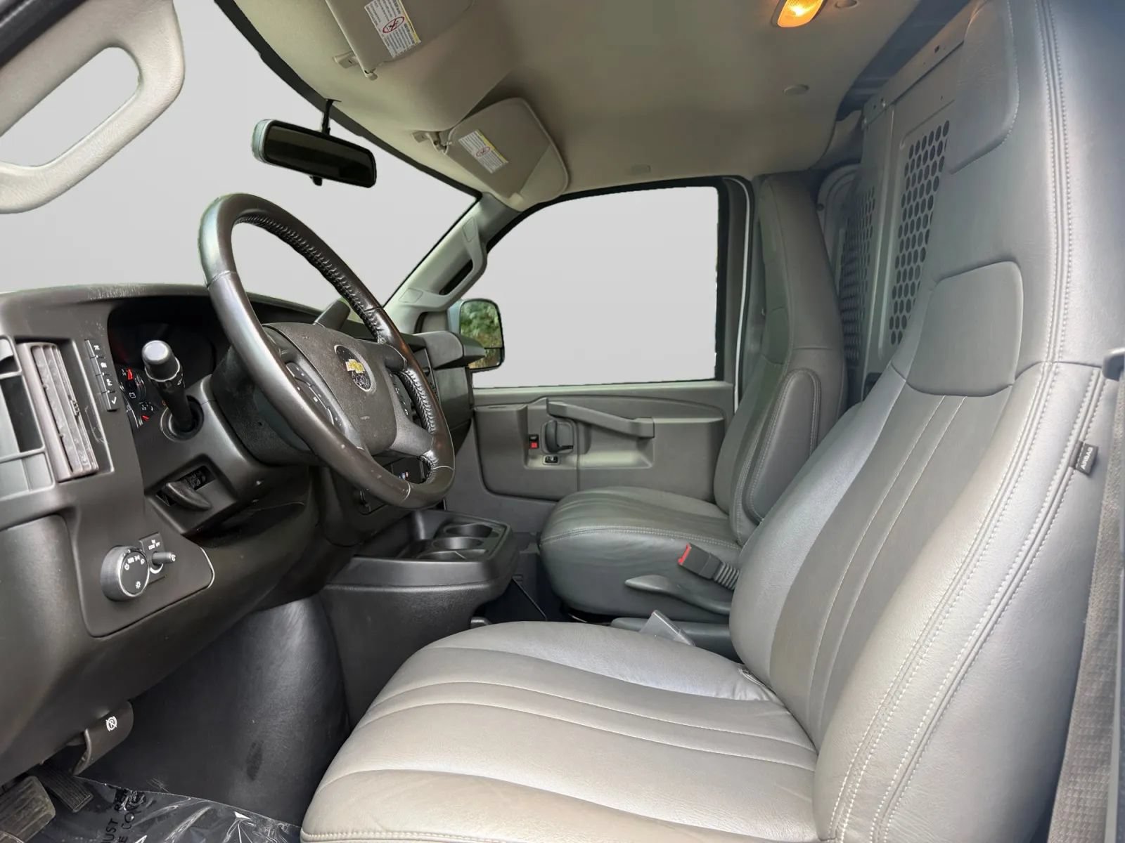 Used 2020 Chevrolet Express 2500 w/ Driver Convenience Package RWD image 17