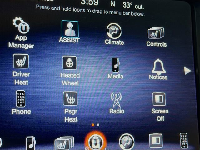 Used 2018 Jeep Cherokee Latitude Plus w/ Cold Weather Group image 18