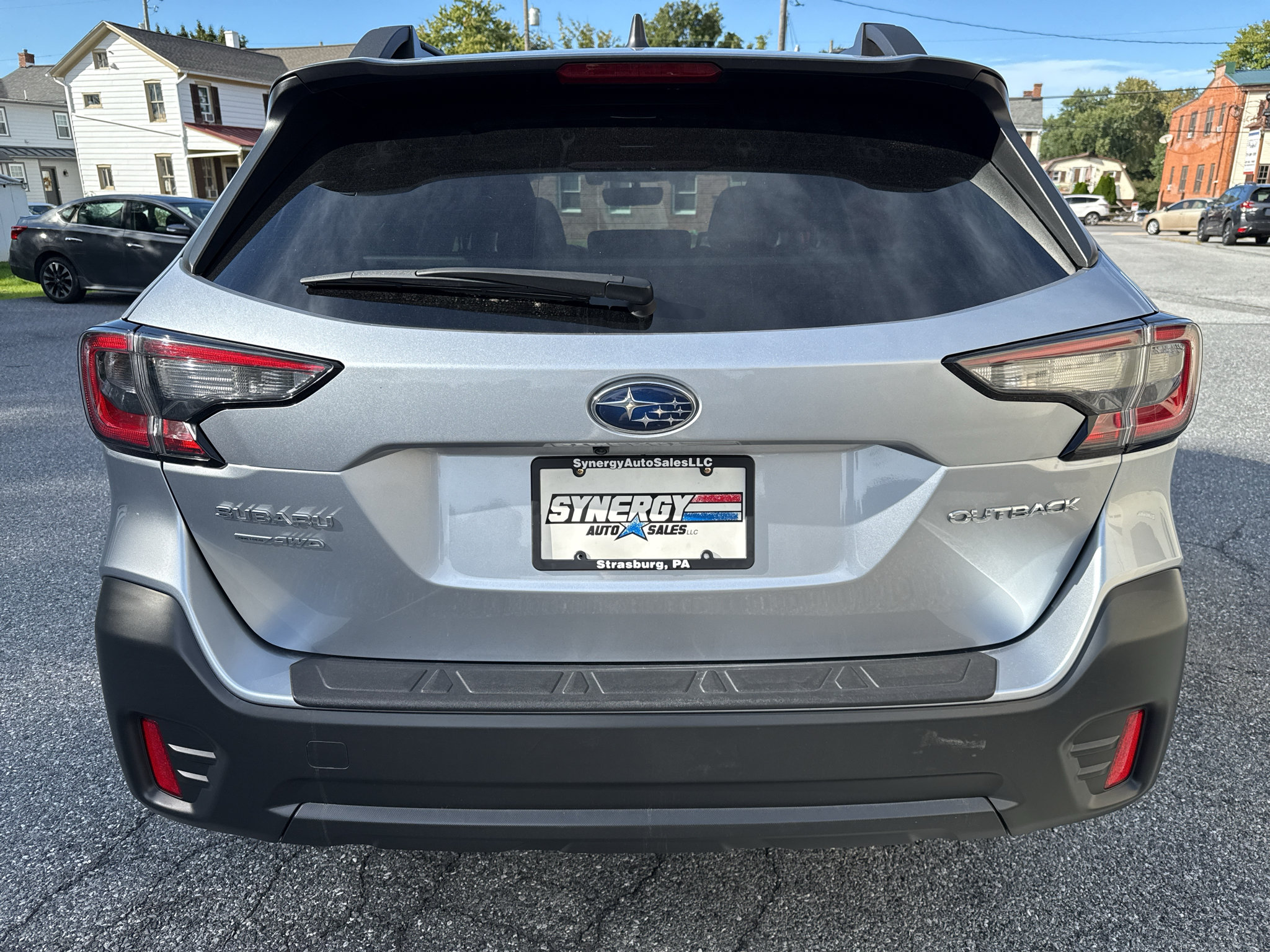 Used 2022 Subaru Outback Premium AWD/4WD image 4