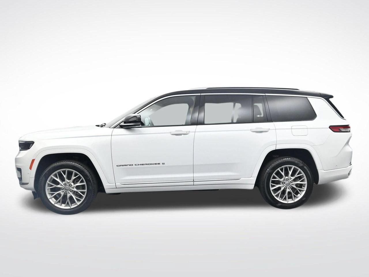 Used 2023 Jeep Grand Cherokee L Summit RWD image 7