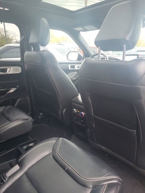 Used 2021 Ford Explorer ST w/ ST Street Pack image 23