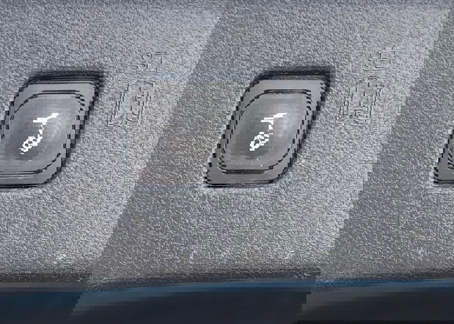 Certified 2024 Ford Edge SEL w/ Convenience Package image 10