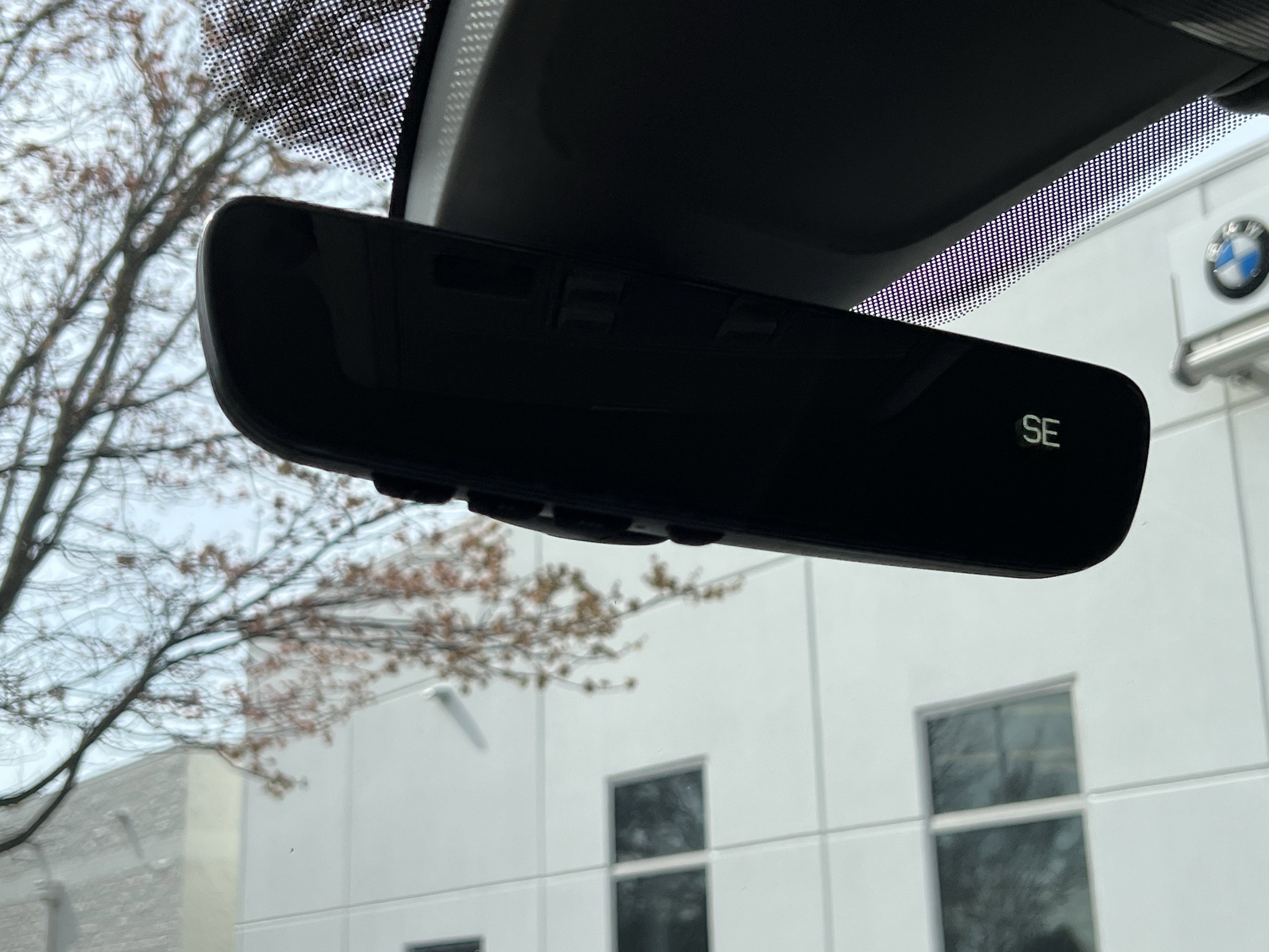 Used 2022 Volkswagen Tiguan SE image 27