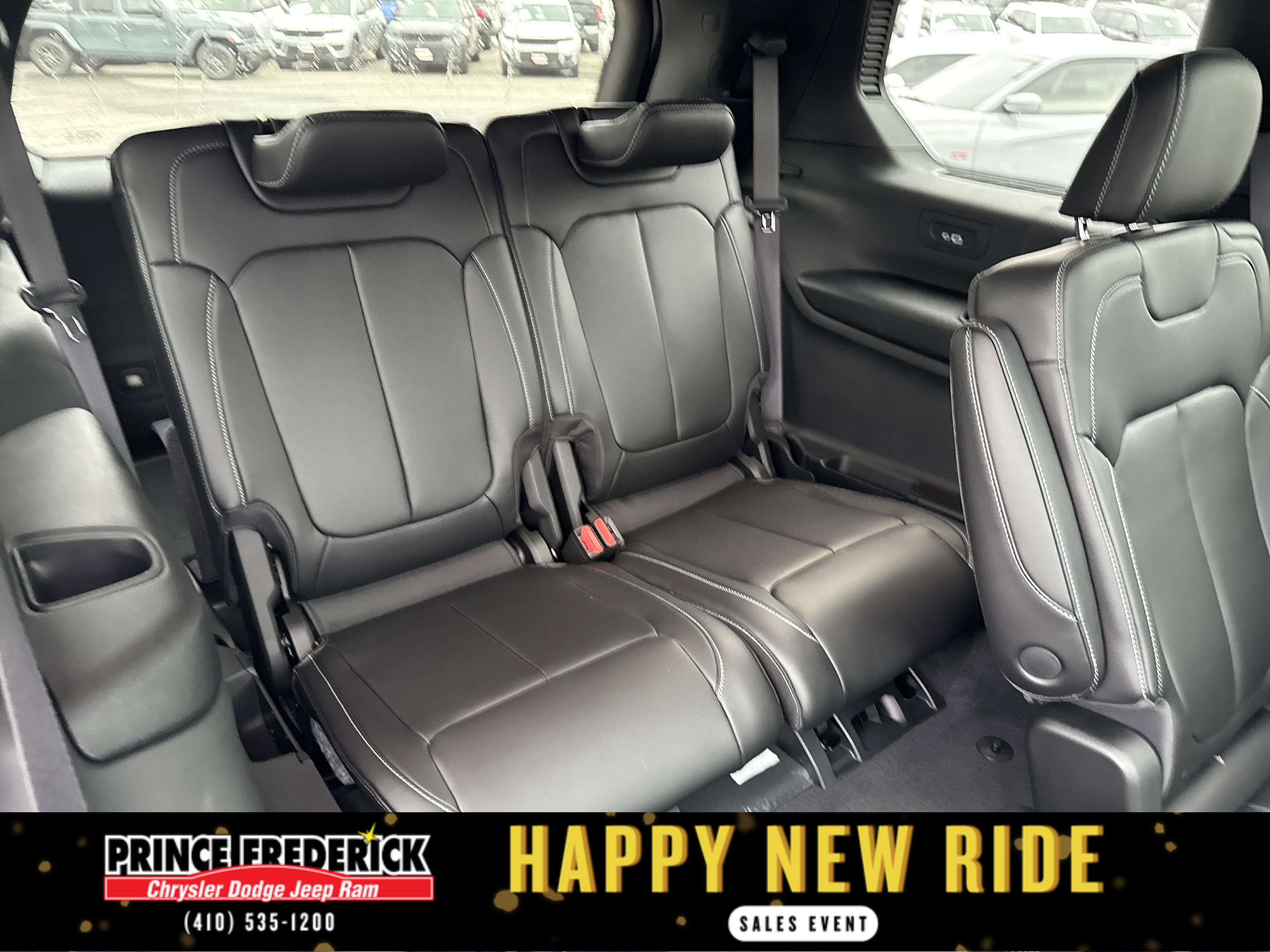 New 2025 Jeep Grand Cherokee L Limited w/ Black Appearance Package image 13