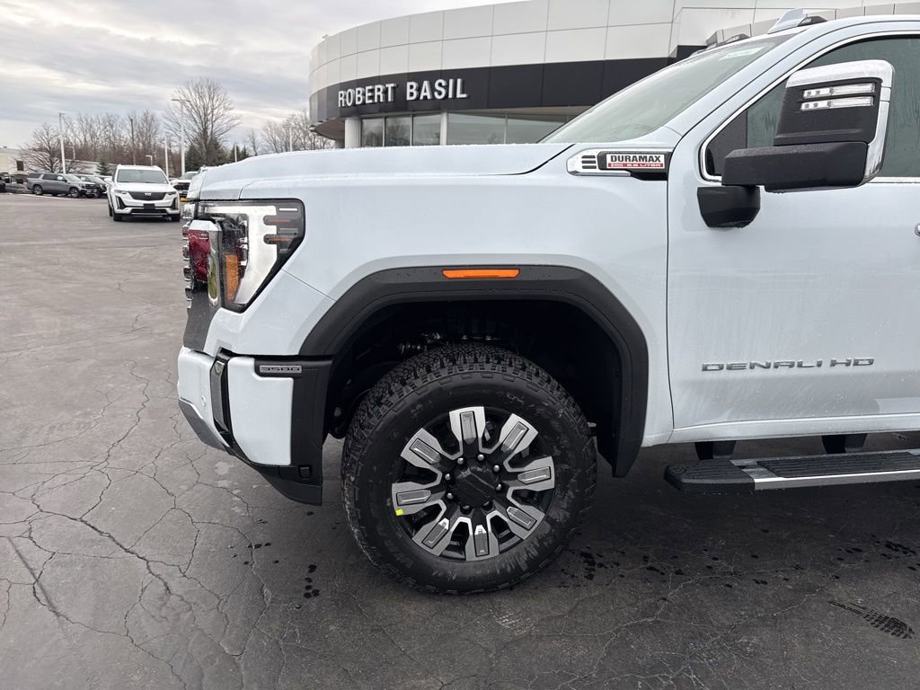 New 2026 GMC Sierra 3500 Denali w/ Denali Reserve Package image 5