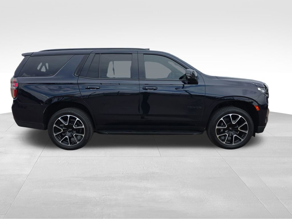 Used 2021 Chevrolet Tahoe RST w/ Luxury Package AWD/4WD image 6