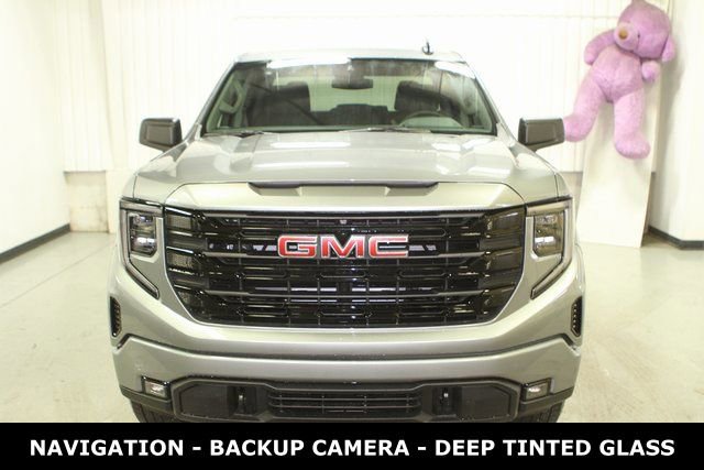New 2025 GMC Sierra 1500 Elevation image 7