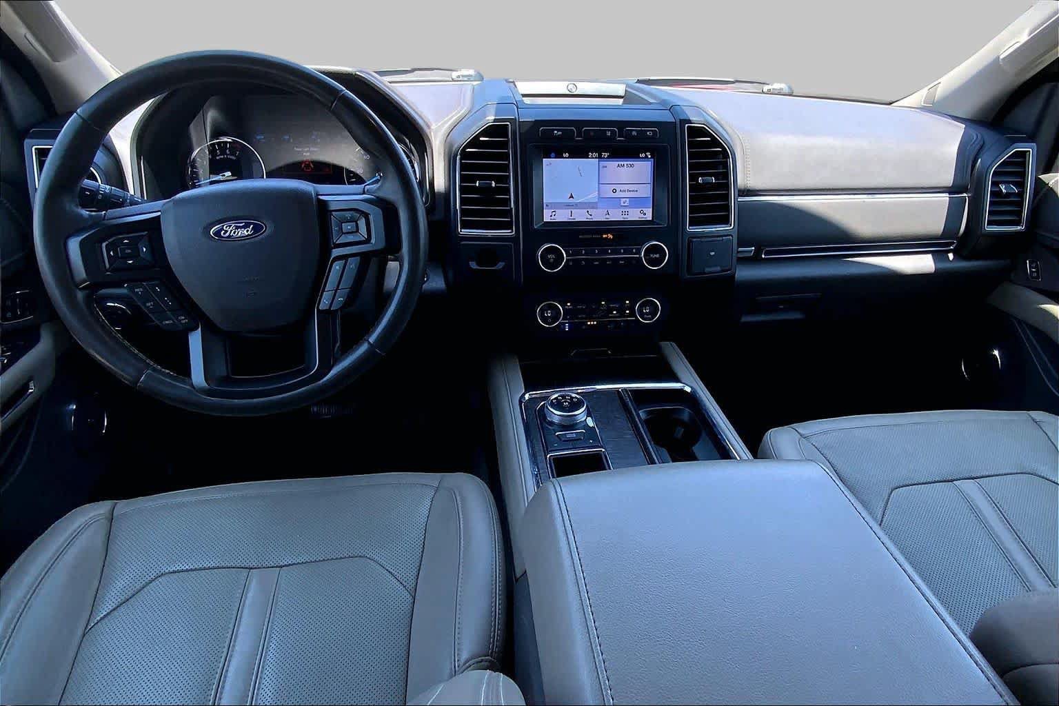 Used 2019 Ford Expedition Limited w/ Equipment Group 302A RWD image 16