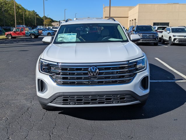 New 2026 Volkswagen Atlas SE FWD image 2