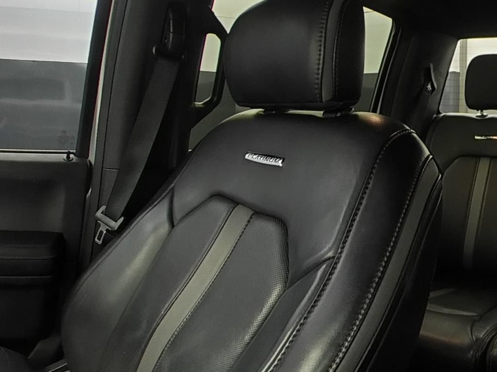 Used 2018 Ford F150 Platinum w/ Equipment Group 701A Luxury AWD/4WD image 9