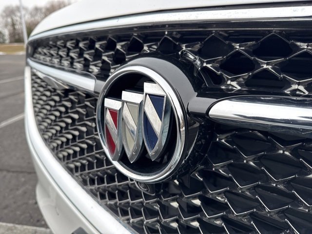 Used 2018 Buick Enclave Avenir image 29