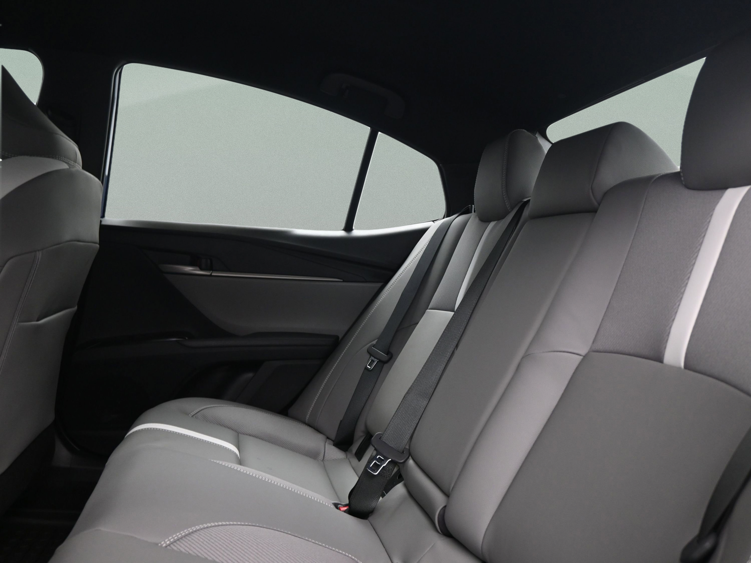 New 2026 Toyota Camry SE FWD image 31